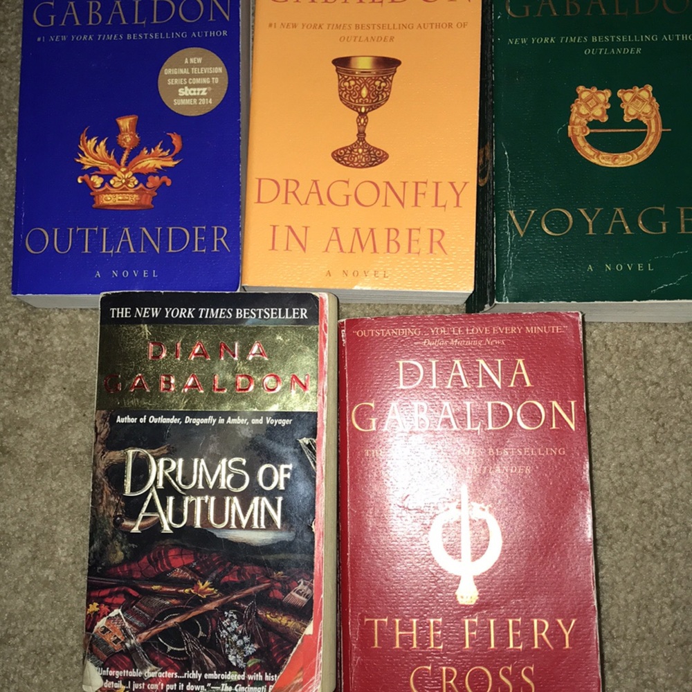 Set of Outlander Books 1-5 by Diana Gabaldon